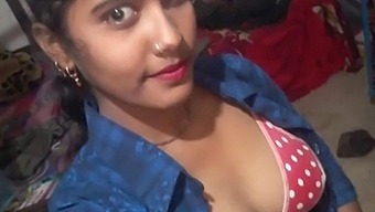 Village Girl In India Undresses And Flaunts Her Panties