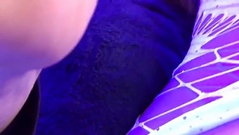 Vzrušení Z Pocitu Pulzujícího Penisu Před Tím, Než Mi Vybouchne V Ústech